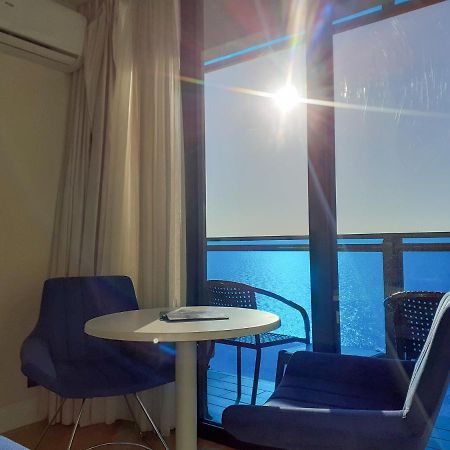 Aparthotel Only Front Sea View, No Side View, Wonderful Panorama, High Floor, Location Guarantee Batumi Exterior foto