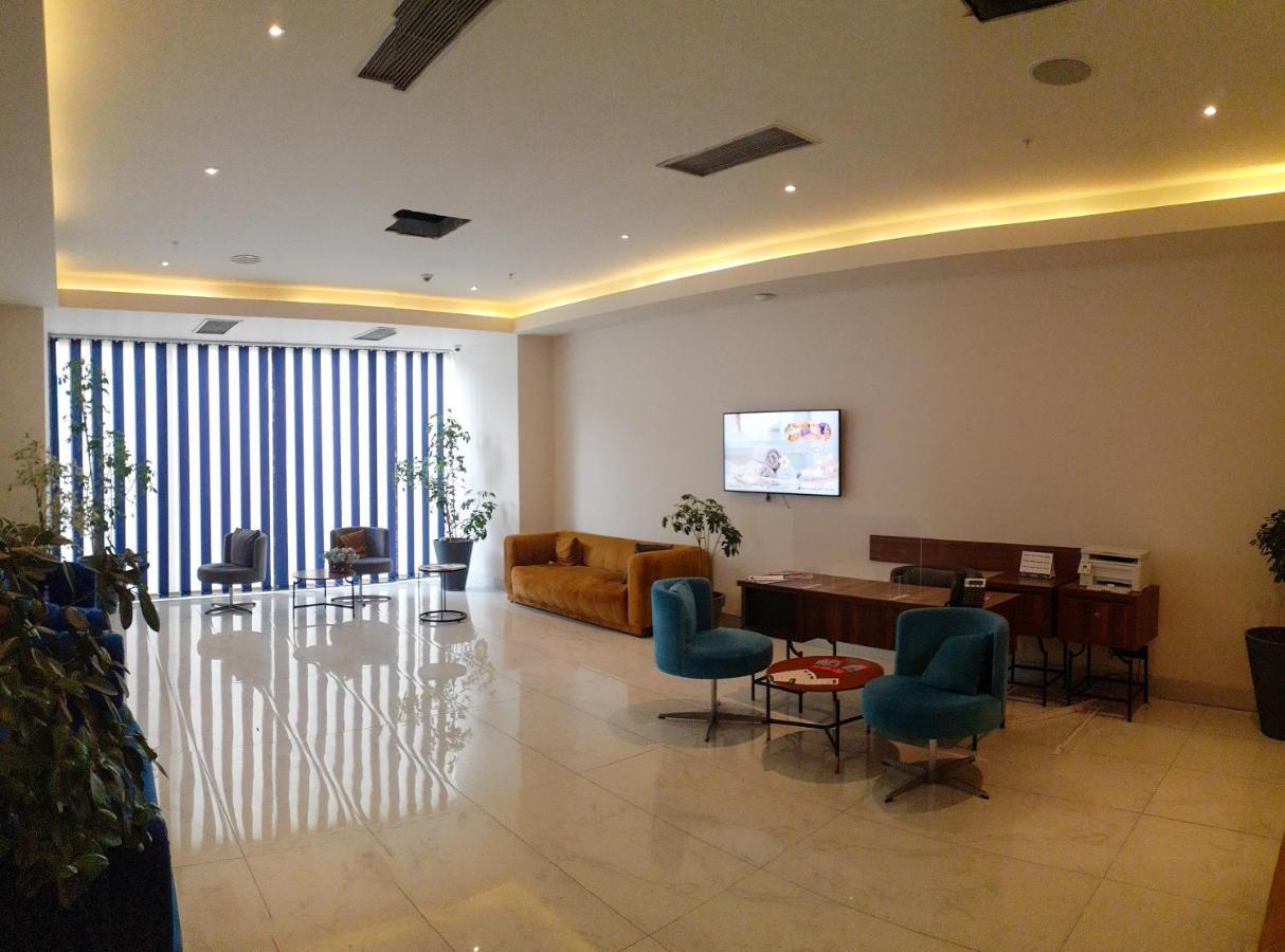 Aparthotel Only Front Sea View, No Side View, Wonderful Panorama, High Floor, Location Guarantee Batumi Exterior foto